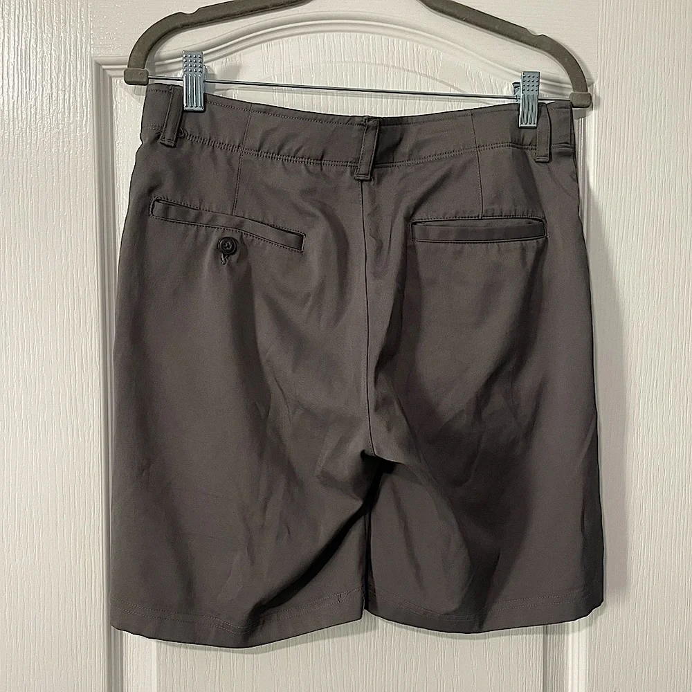PGA Tour, Men’s, 30 Waist, Navy/Grey/Tan, 9” Golf Shorts
